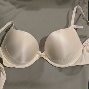 36B bra ambrielle